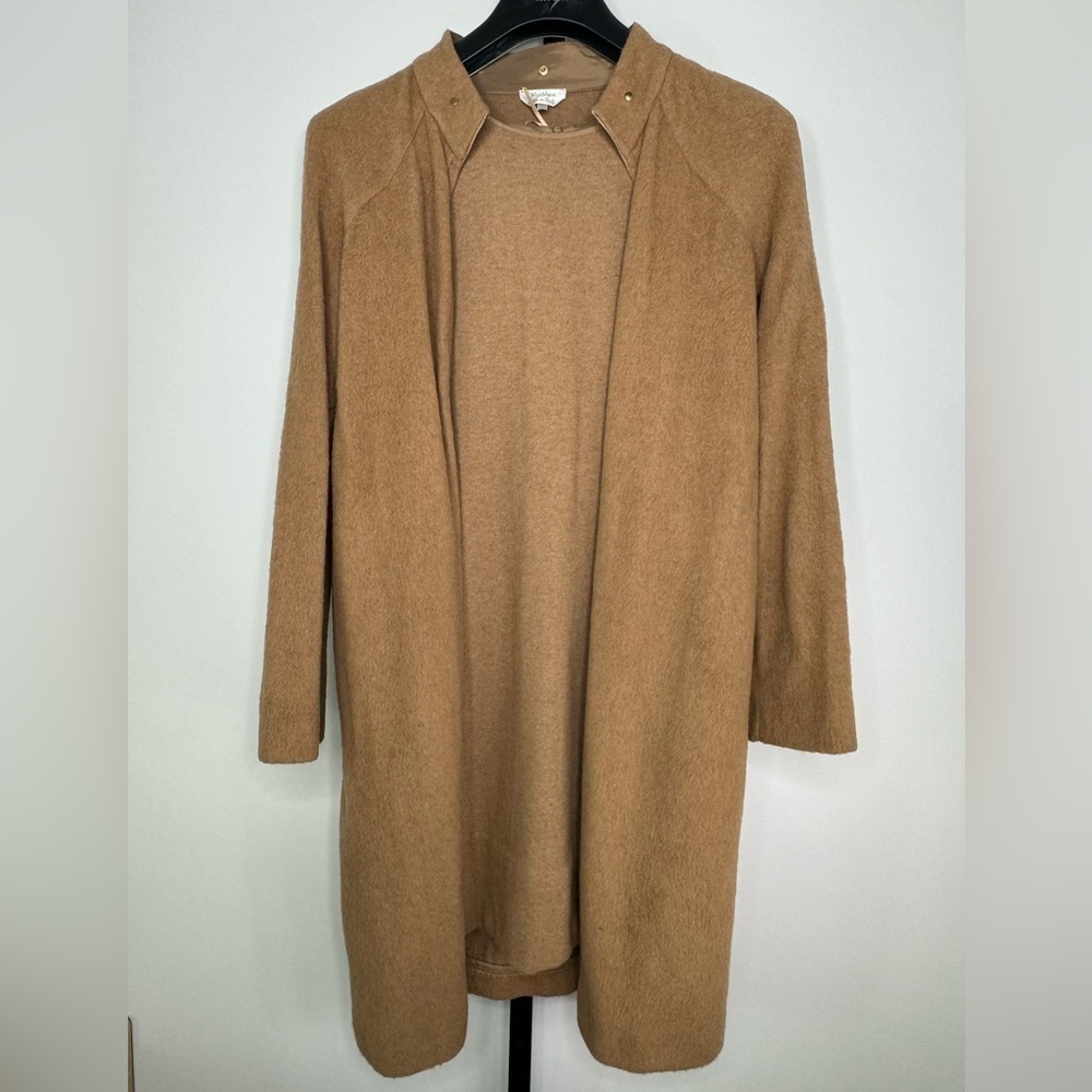 Max‎ Mara Dress with Matching Coat - Elegance and Versatility 🌟